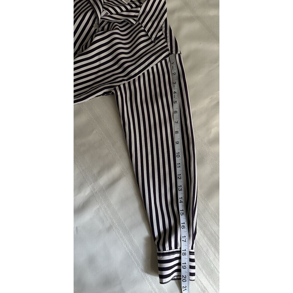 Vintage 100% Silk Casual Corner Womens Top Size XS Black White Stripe Button-Up - Picture 12 of 15